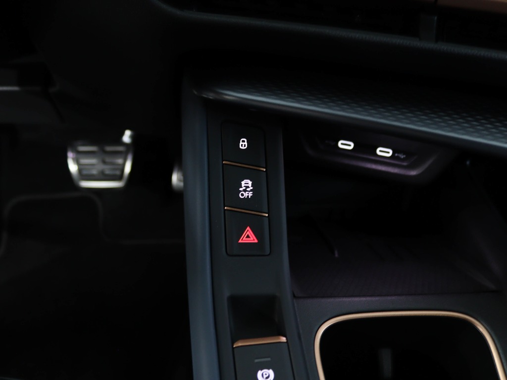 cupra-terramar-2025-gasolina-1498cc
