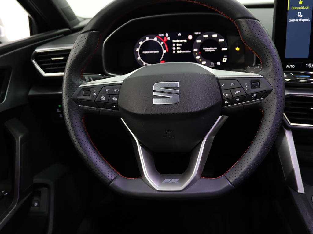 seat-leon-2025-hibrido-1498cc