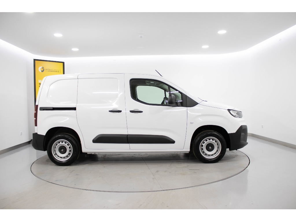 fiat-doblo-2025-diesel-0cc