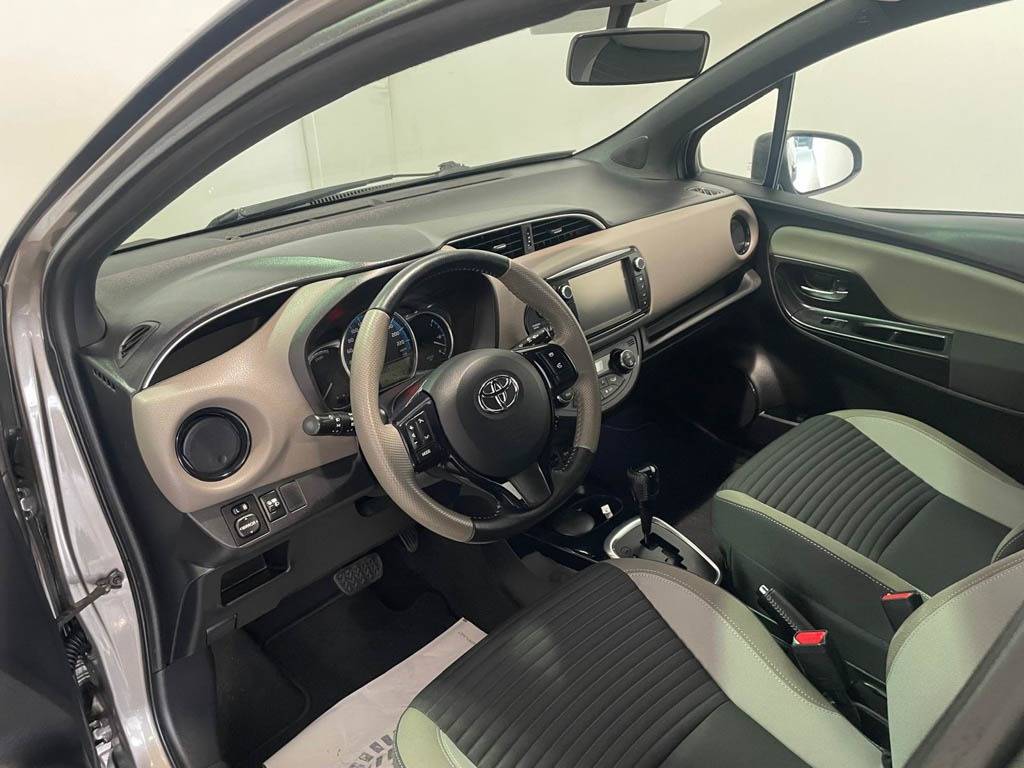 toyota-yaris-2016-gasolina-1499cc