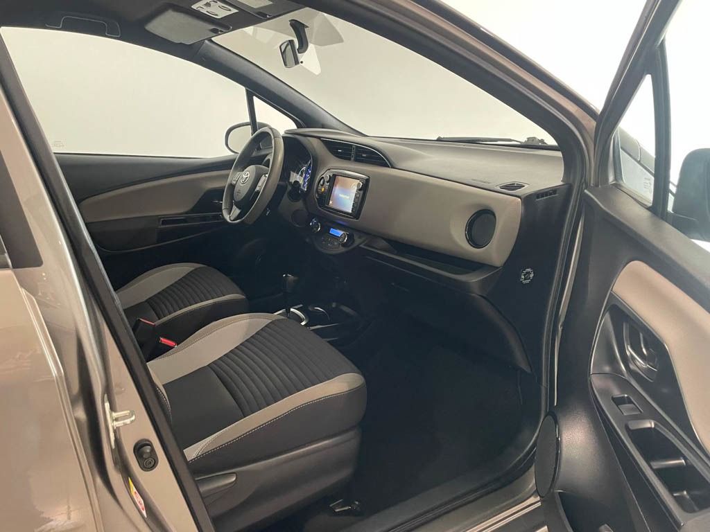 toyota-yaris-2016-gasolina-1499cc