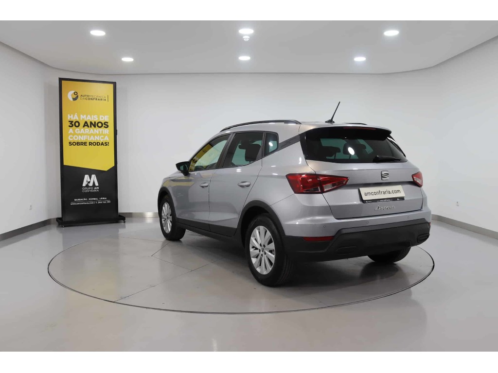 seat-arona-2023-gasolina-999cc
