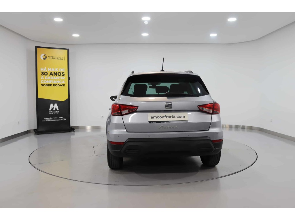 seat-arona-2023-gasolina-999cc