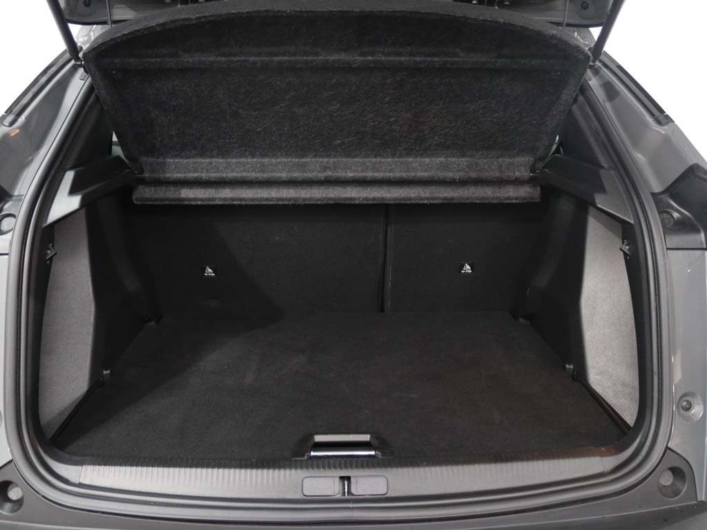 peugeot-2008-2024-gasolina-1199cc