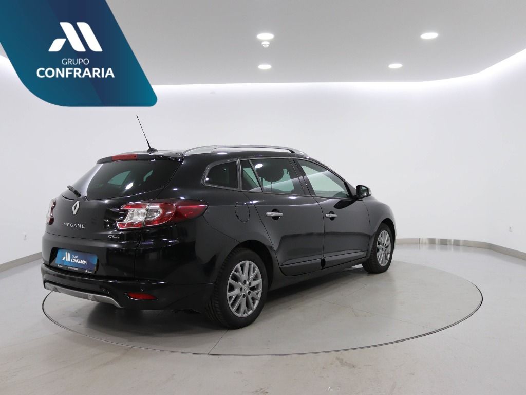 renault-megane-sport-tourer-2014-diesel-1461cc