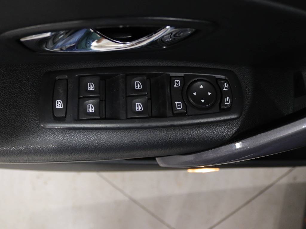 renault-megane-sport-tourer-2014-diesel-1461cc