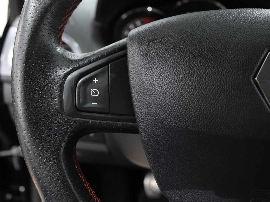renault-megane-sport-tourer-2014-diesel-1461cc