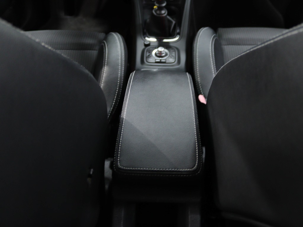 renault-megane-sport-tourer-2014-diesel-1461cc