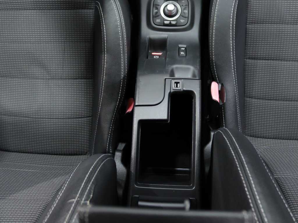 renault-megane-sport-tourer-2014-diesel-1461cc