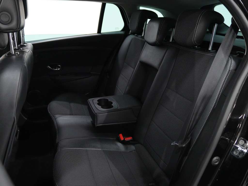renault-megane-sport-tourer-2014-diesel-1461cc