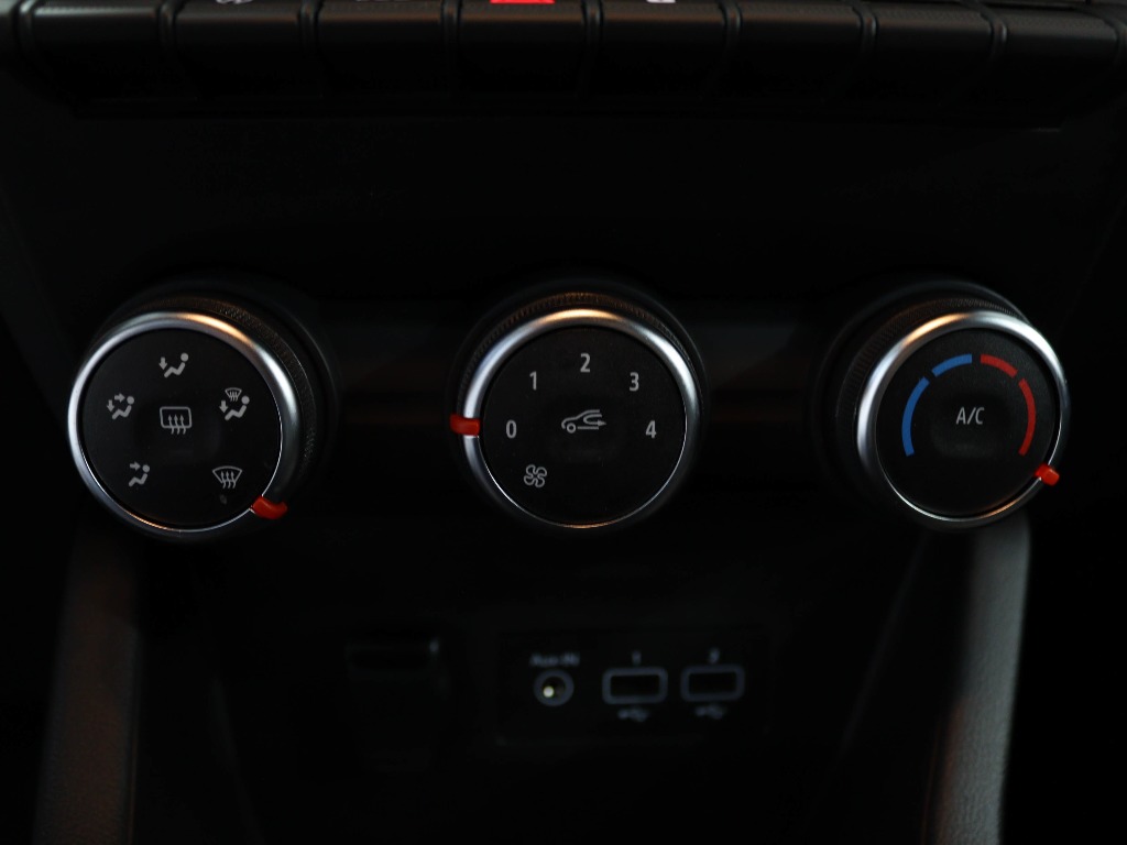 renault-clio-2023-gpl-999cc
