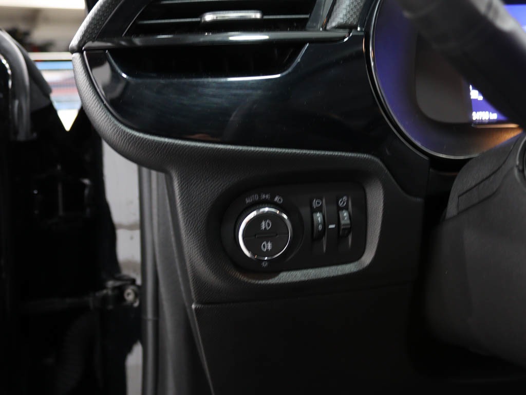 opel-corsa-2025-gasolina-1199cc