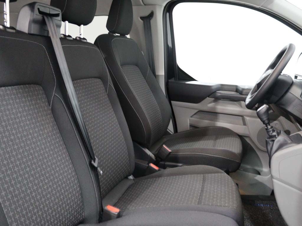 ford-transit-custom-2025-diesel-0cc