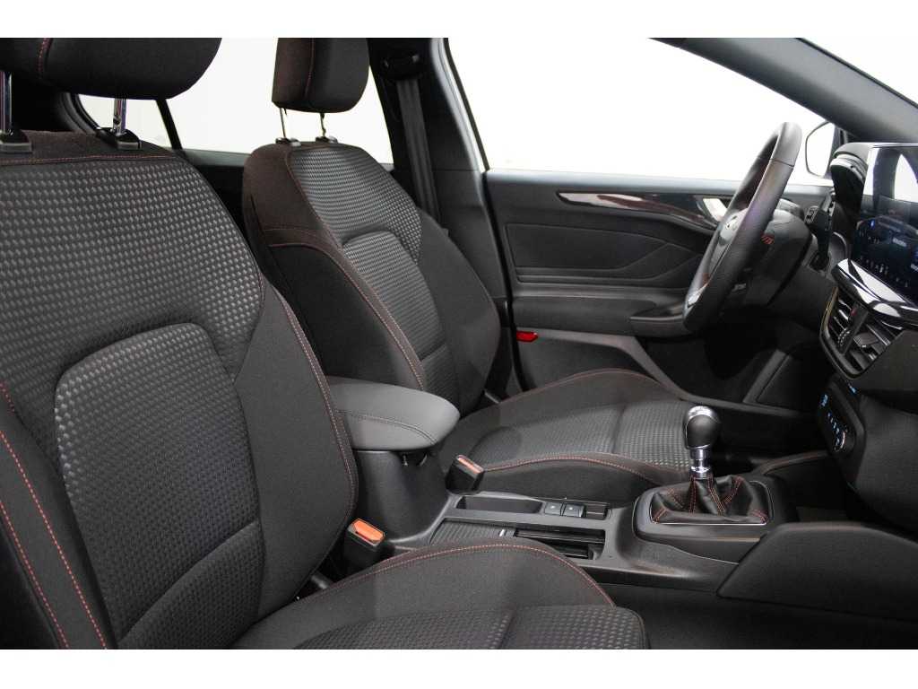 ford-focus-2025-gasolina-998cc