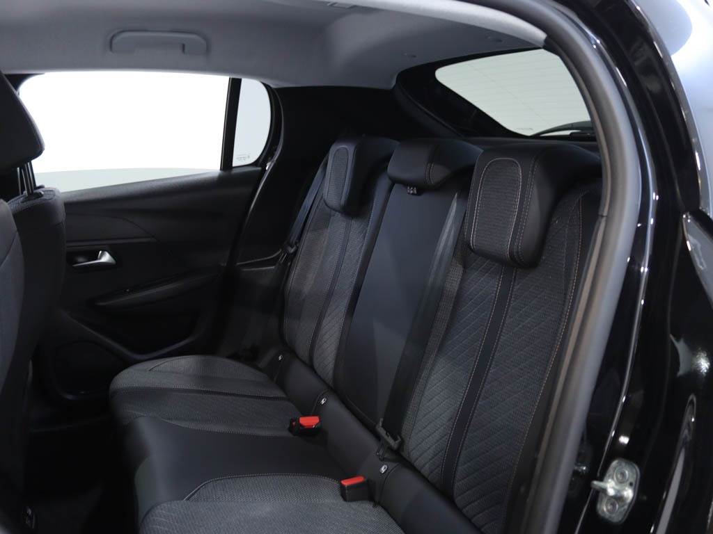 peugeot-208-2025-gasolina-1199cc