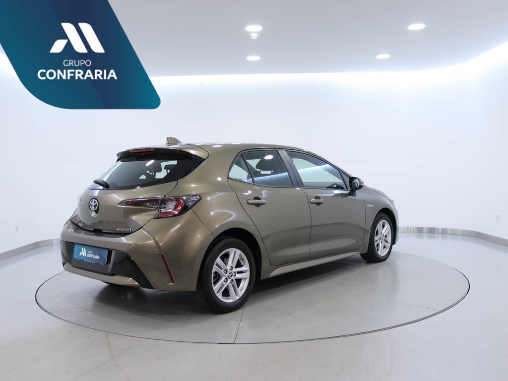 toyota-corolla-2021-hibrido-a-gasolina-1798cc