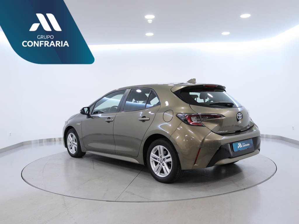 toyota-corolla-2021-hibrido-a-gasolina-1798cc