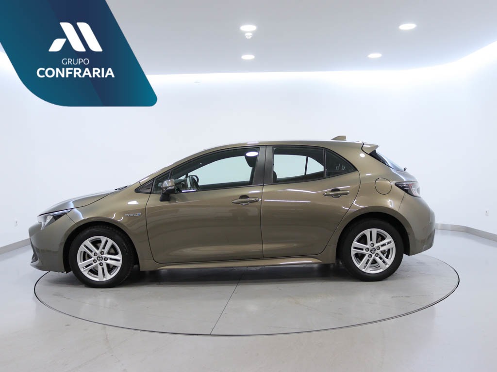 toyota-corolla-2021-hibrido-a-gasolina-1798cc