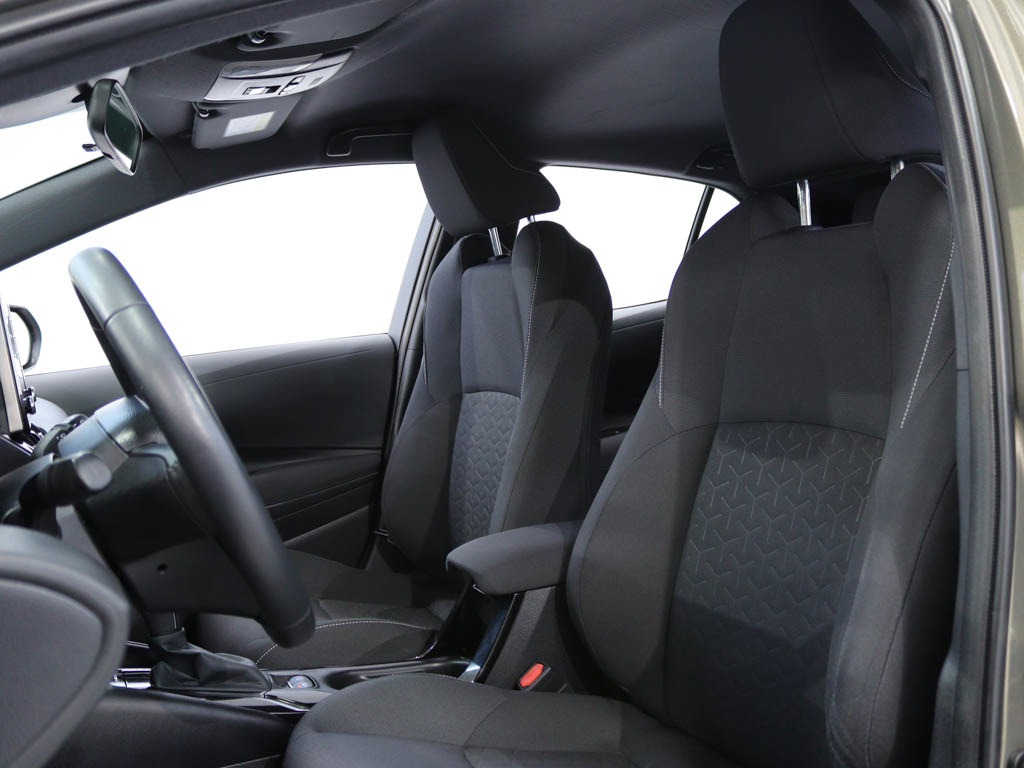 toyota-corolla-2021-hibrido-a-gasolina-1798cc