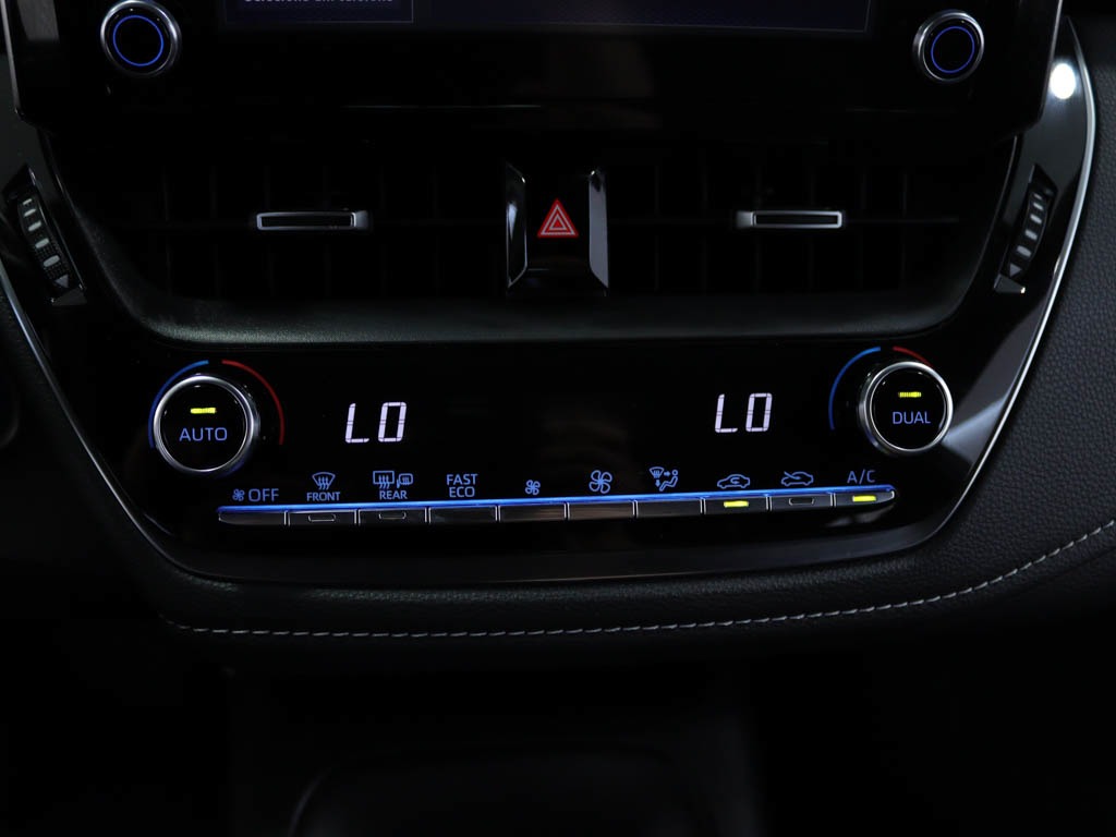 toyota-corolla-2021-hibrido-a-gasolina-1798cc