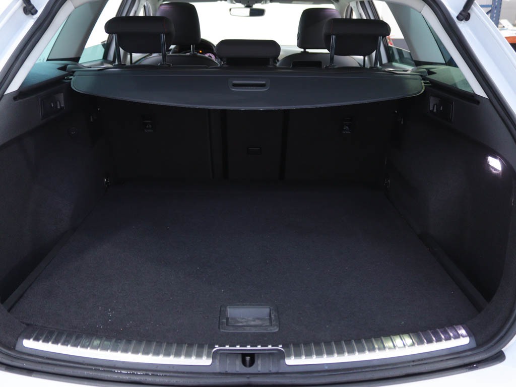 seat-leon-st-2020-diesel-1598cc