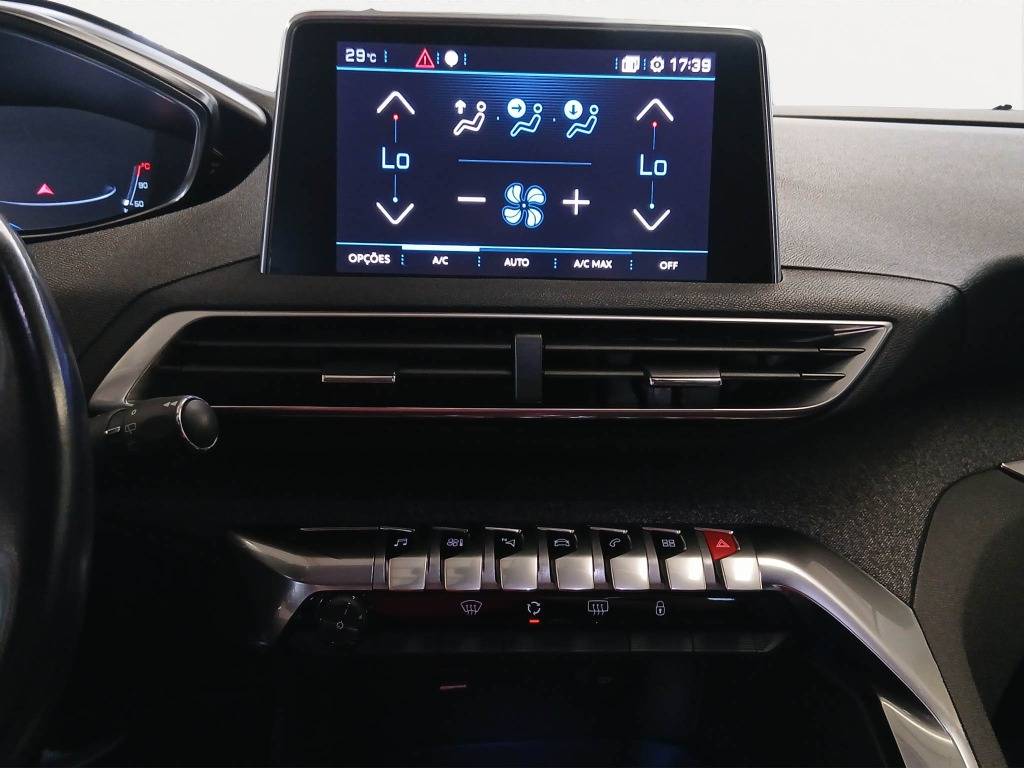 peugeot-3008-2018-diesel-1499cc
