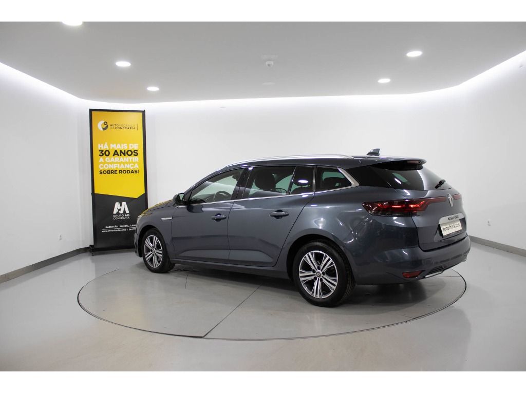 renault-megane-sport-tourer-2021-diesel-1461cc