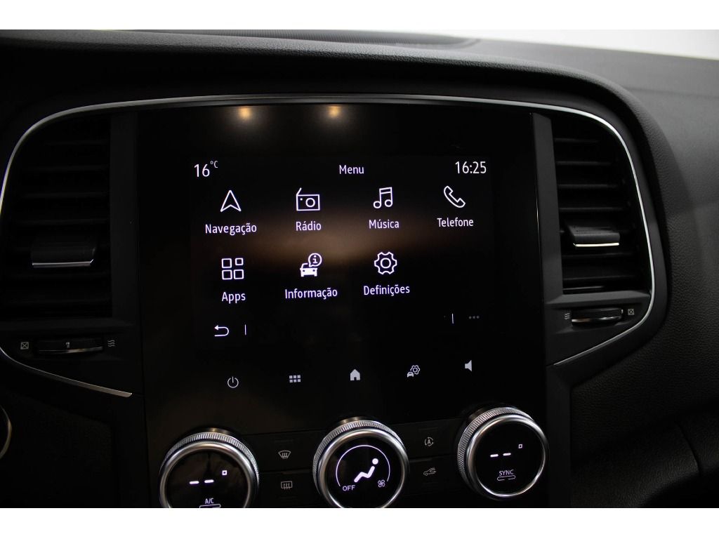 renault-megane-sport-tourer-2021-diesel-1461cc
