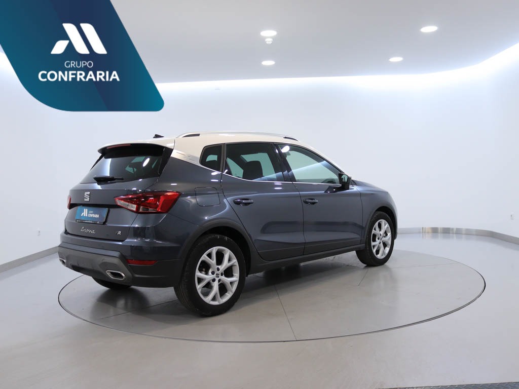 seat-arona-2023-gasolina-999cc