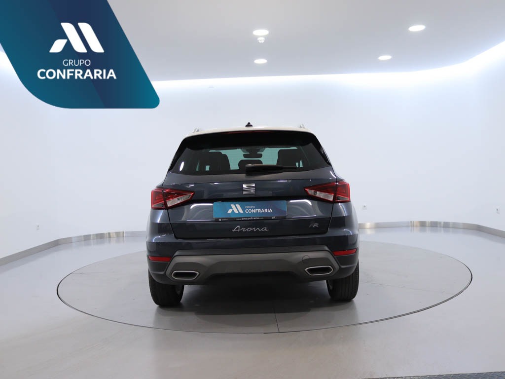seat-arona-2023-gasolina-999cc