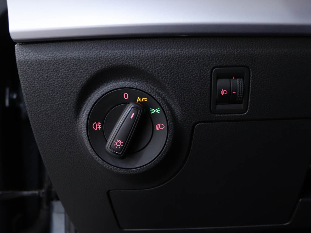 seat-arona-2023-gasolina-999cc