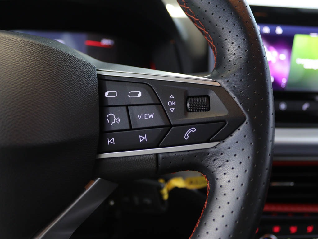 seat-arona-2023-gasolina-999cc