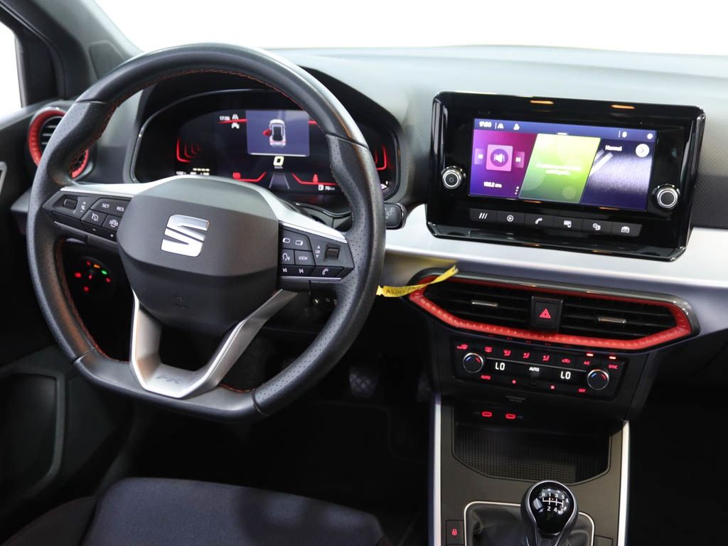 seat-arona-2023-gasolina-999cc