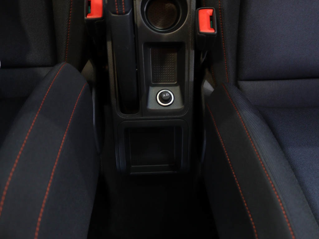 seat-arona-2023-gasolina-999cc