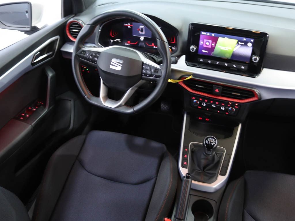 seat-arona-2023-gasolina-999cc