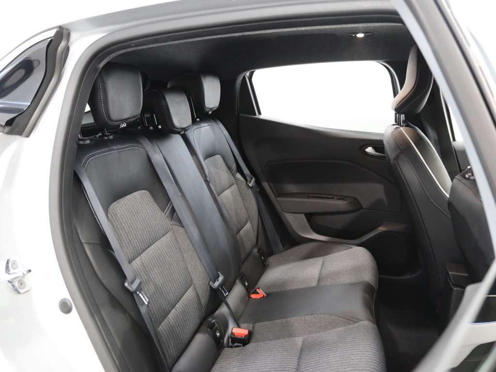 renault-clio-2022-diesel-1461cc