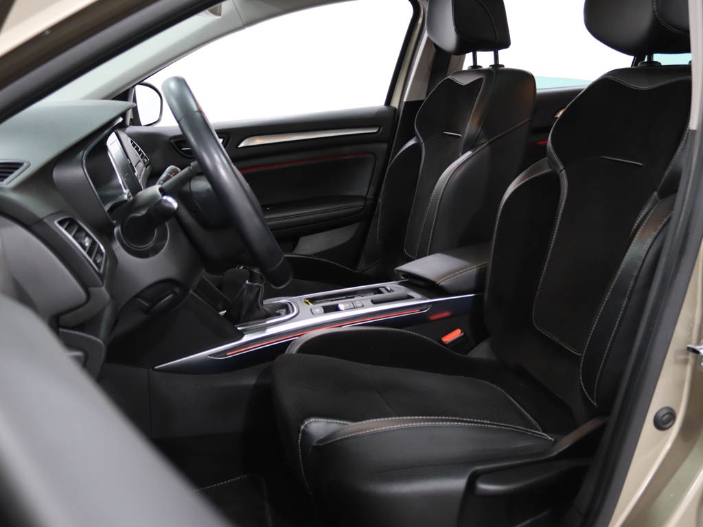 renault-megane-break-2019-diesel-1461cc