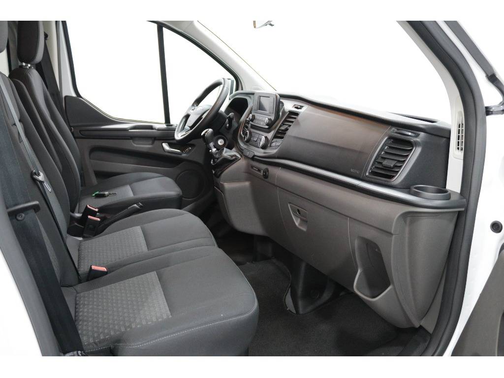 ford-transit-custom-2023-diesel-1995cc