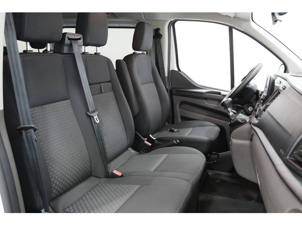 ford-transit-custom-2023-diesel-1995cc