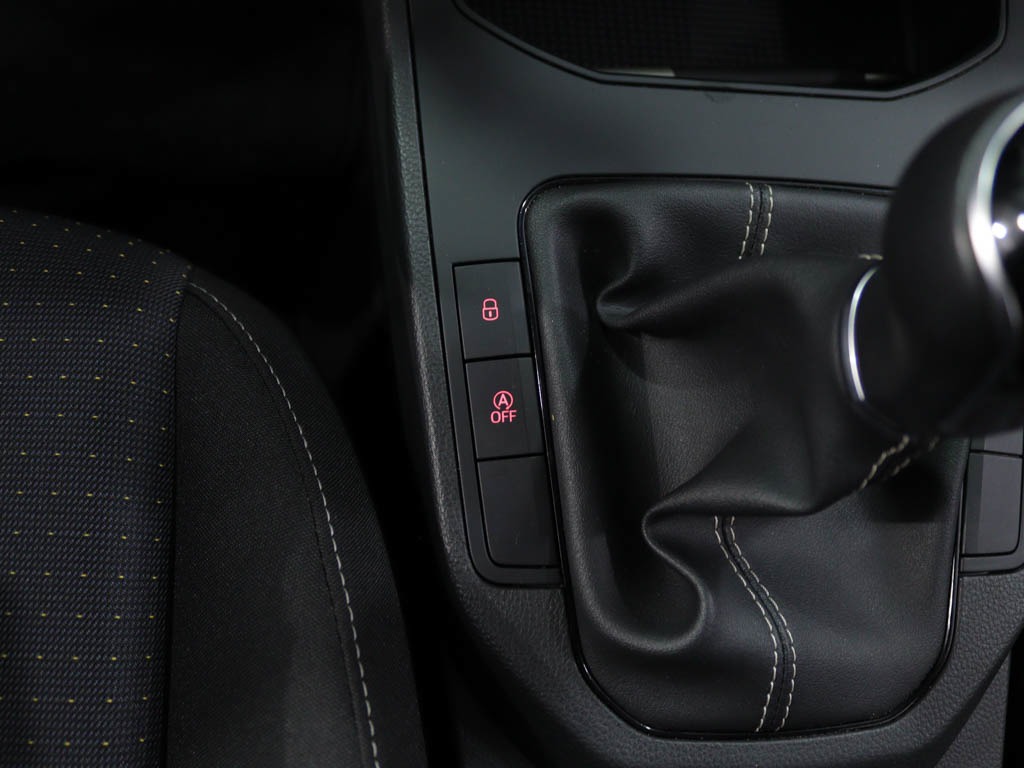 seat-ibiza-2025-gasolina-999cc