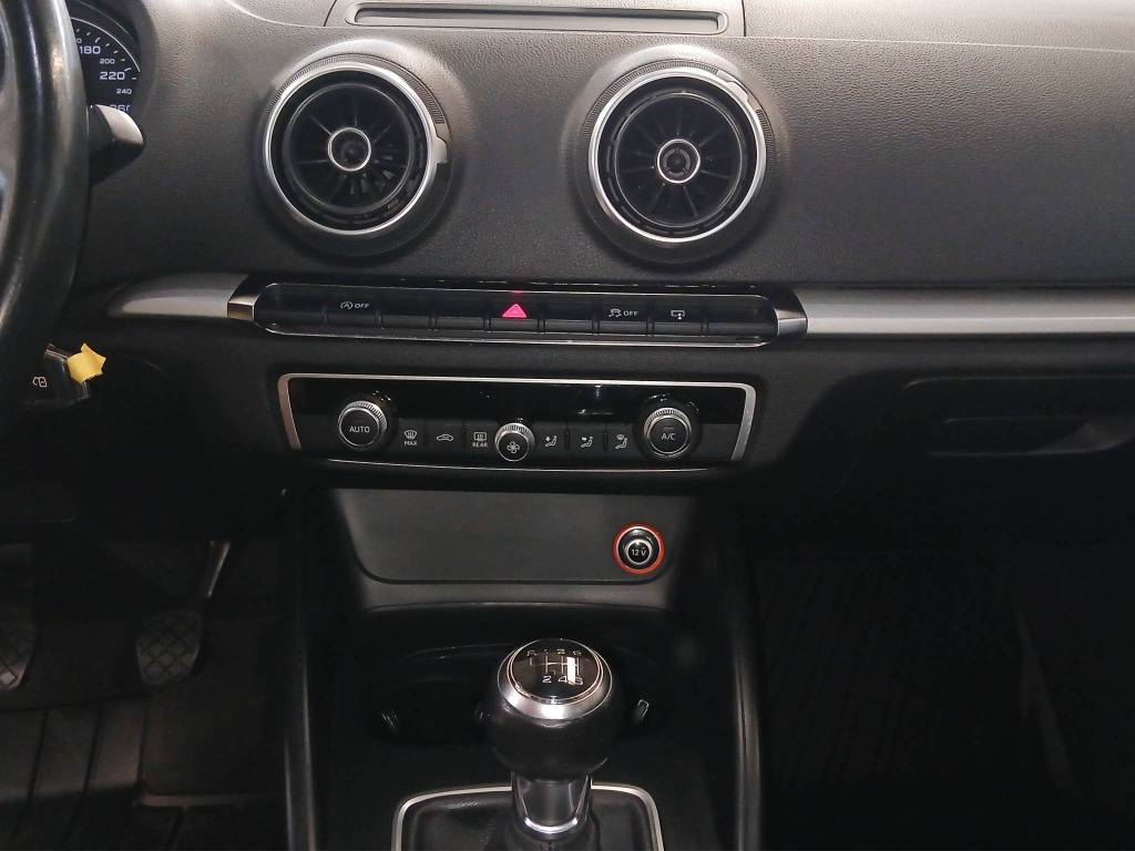 audi-a3-sportback-2015-diesel-1598cc
