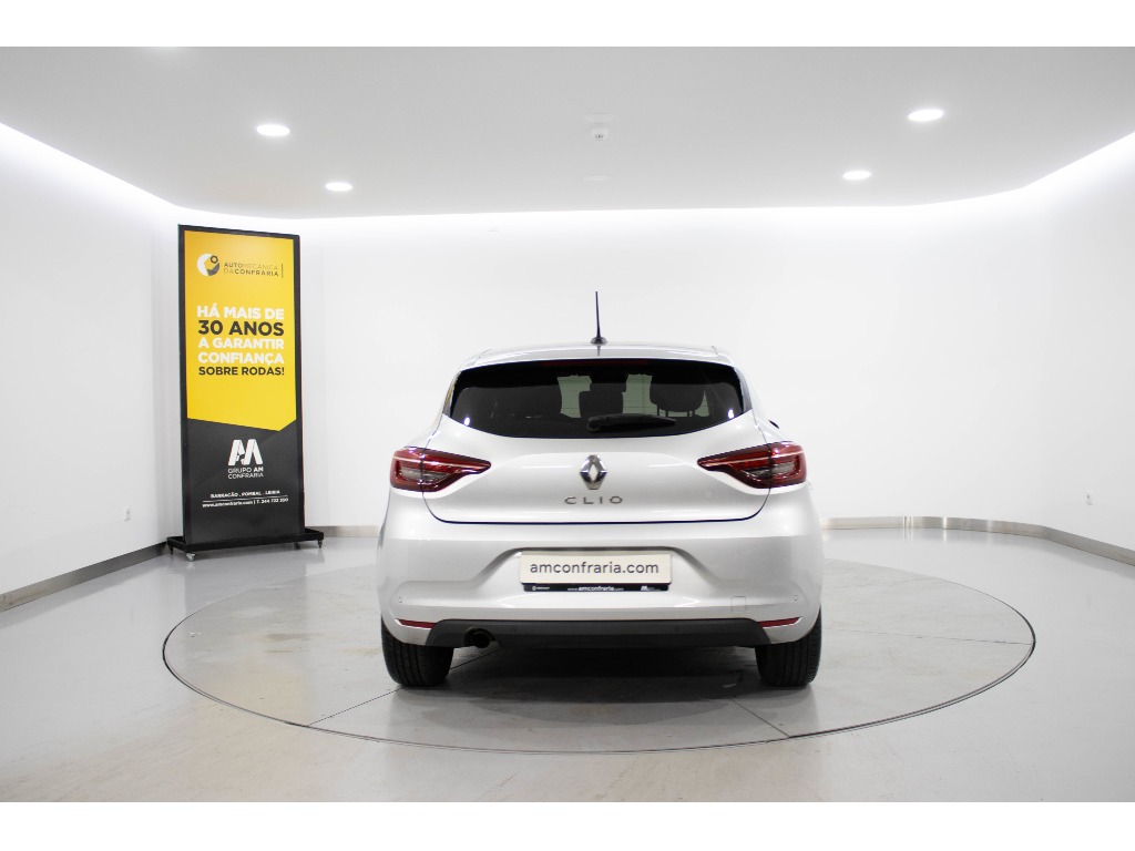 renault-clio-2023-diesel-1461cc