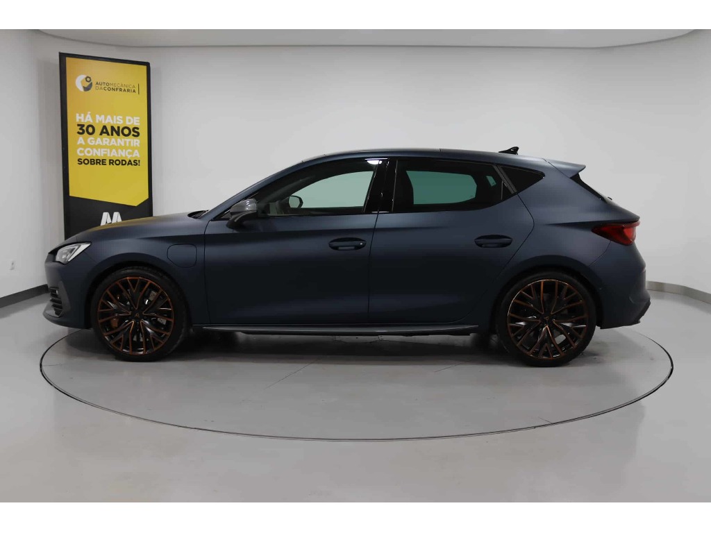 cupra-leon-2023-hibrido-1395cc