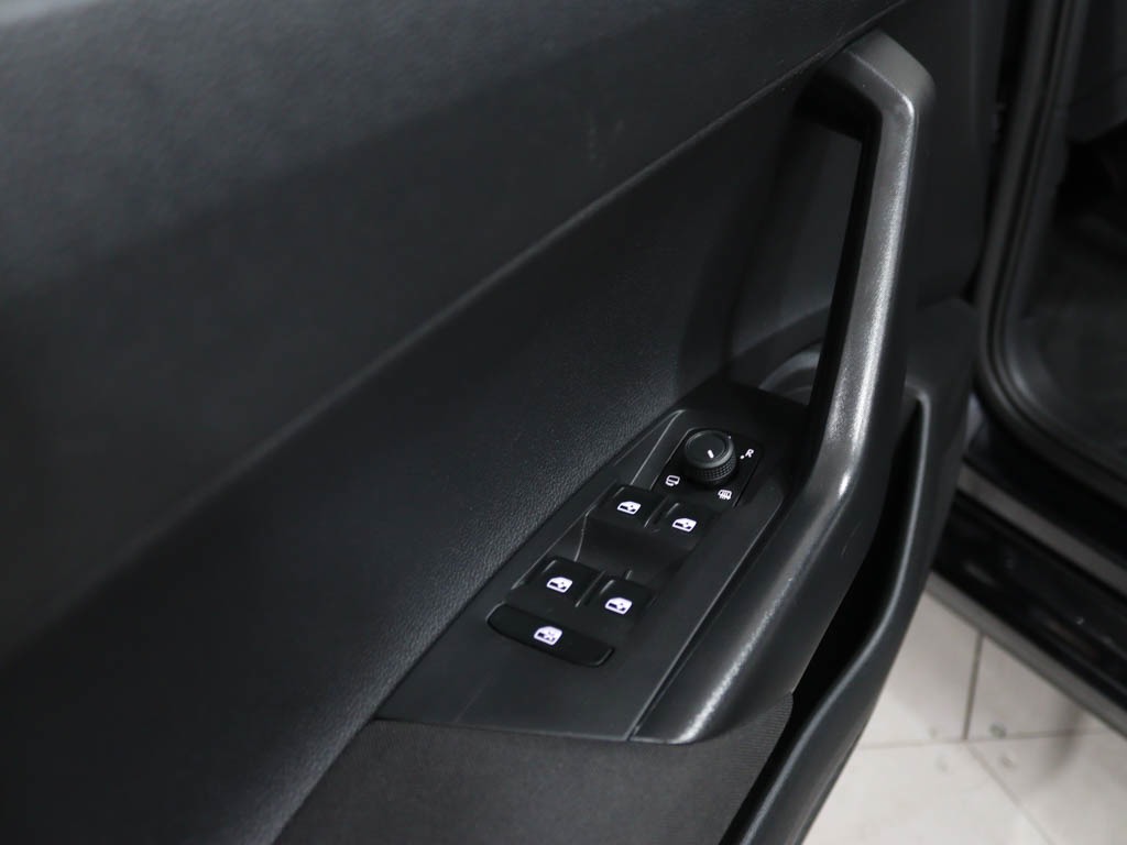 volkswagen-polo-2024-gasolina-999cc