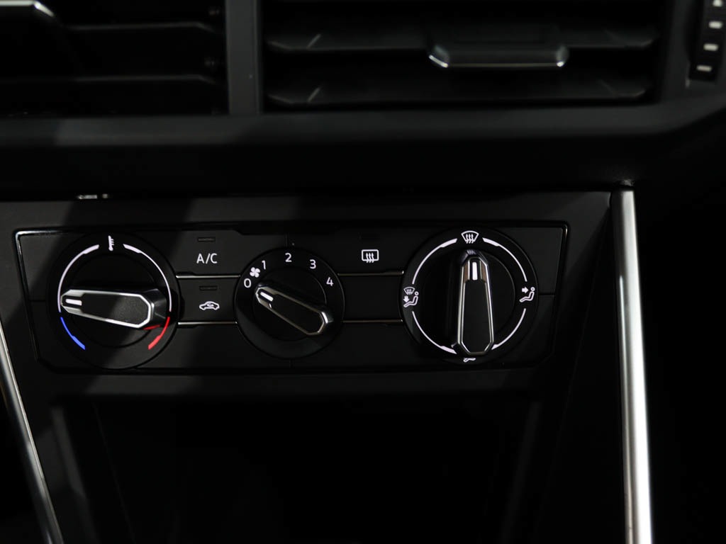 volkswagen-polo-2024-gasolina-999cc