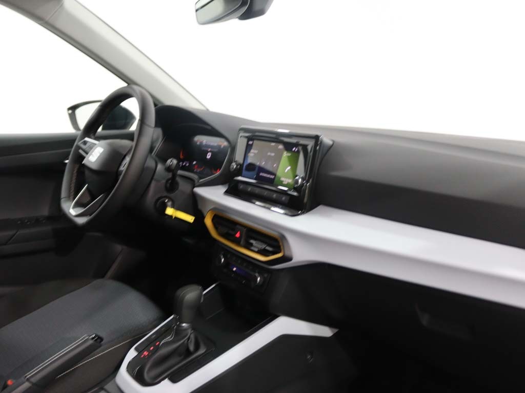 seat-arona-2025-gasolina-999cc
