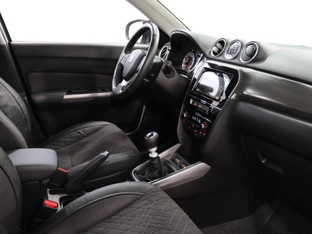 suzuki-vitara-2024-gasolina-1373cc