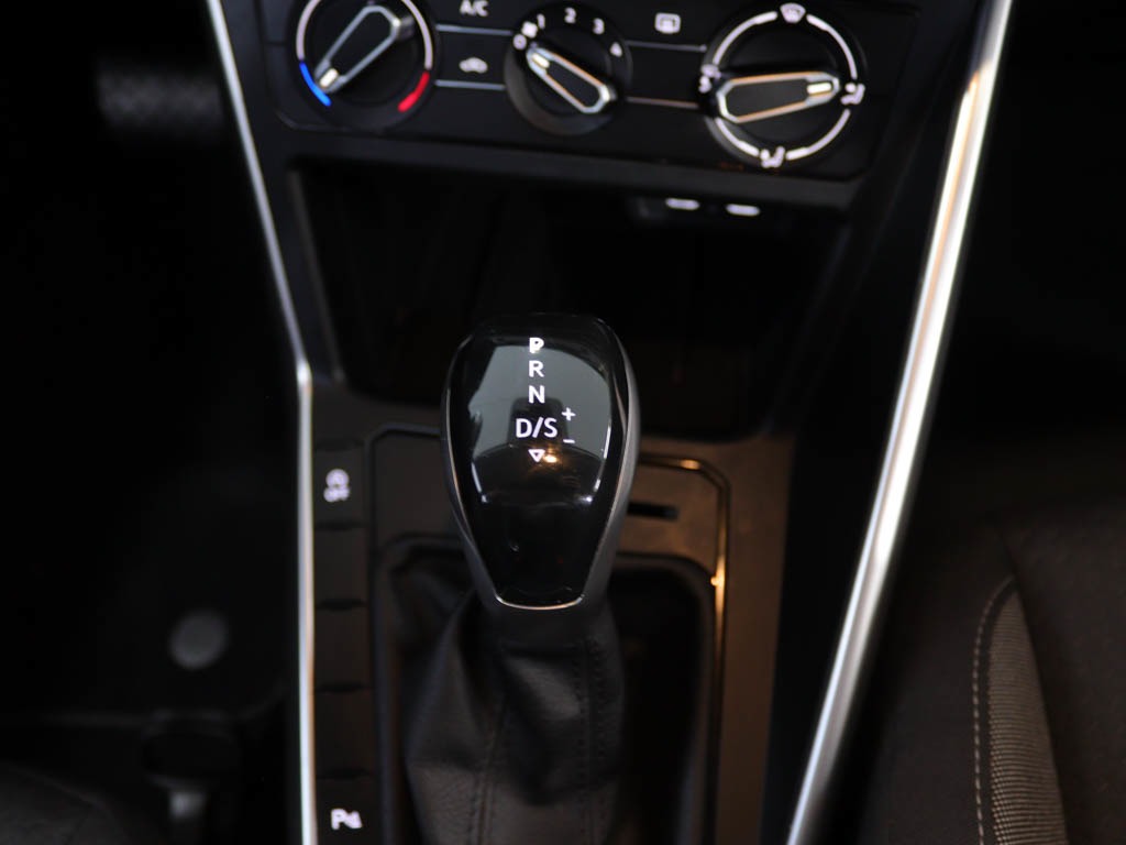 volkswagen-polo-2025-gasolina-999cc