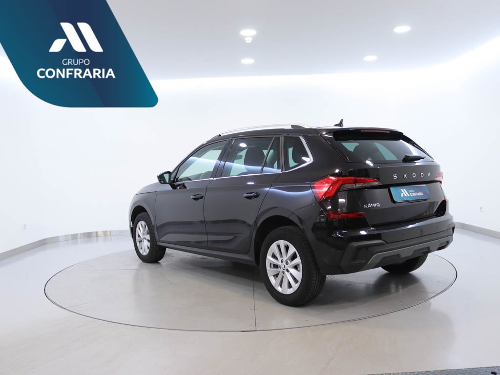 skoda-kamiq-2024-gasolina-999cc