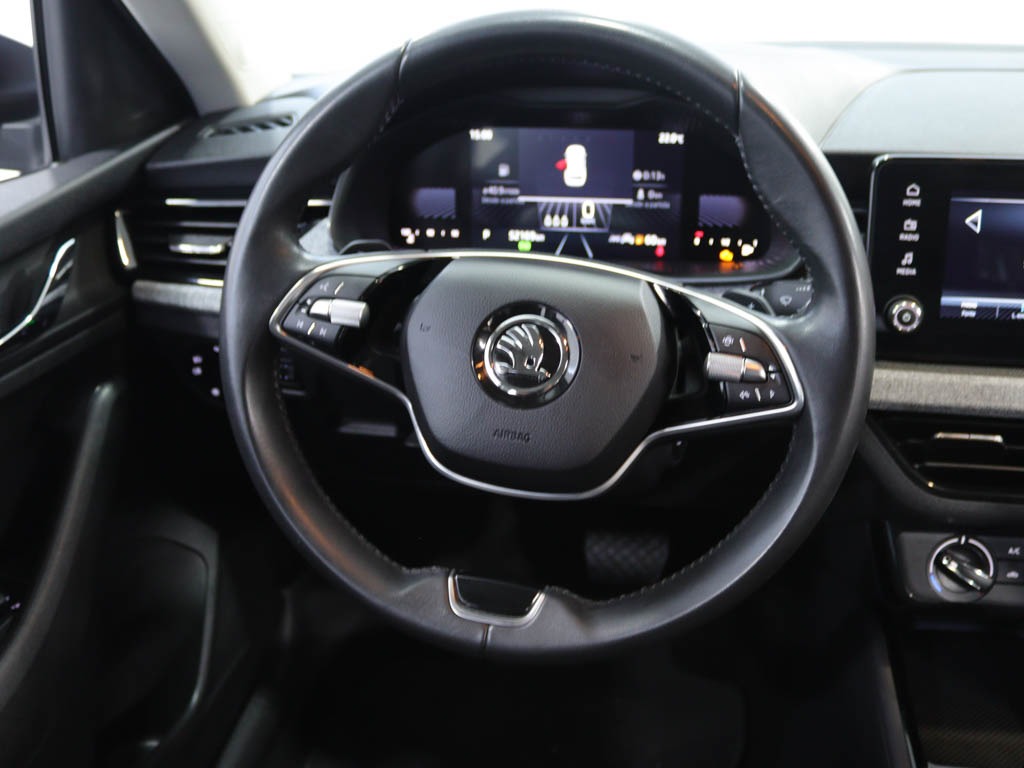 skoda-kamiq-2024-gasolina-999cc